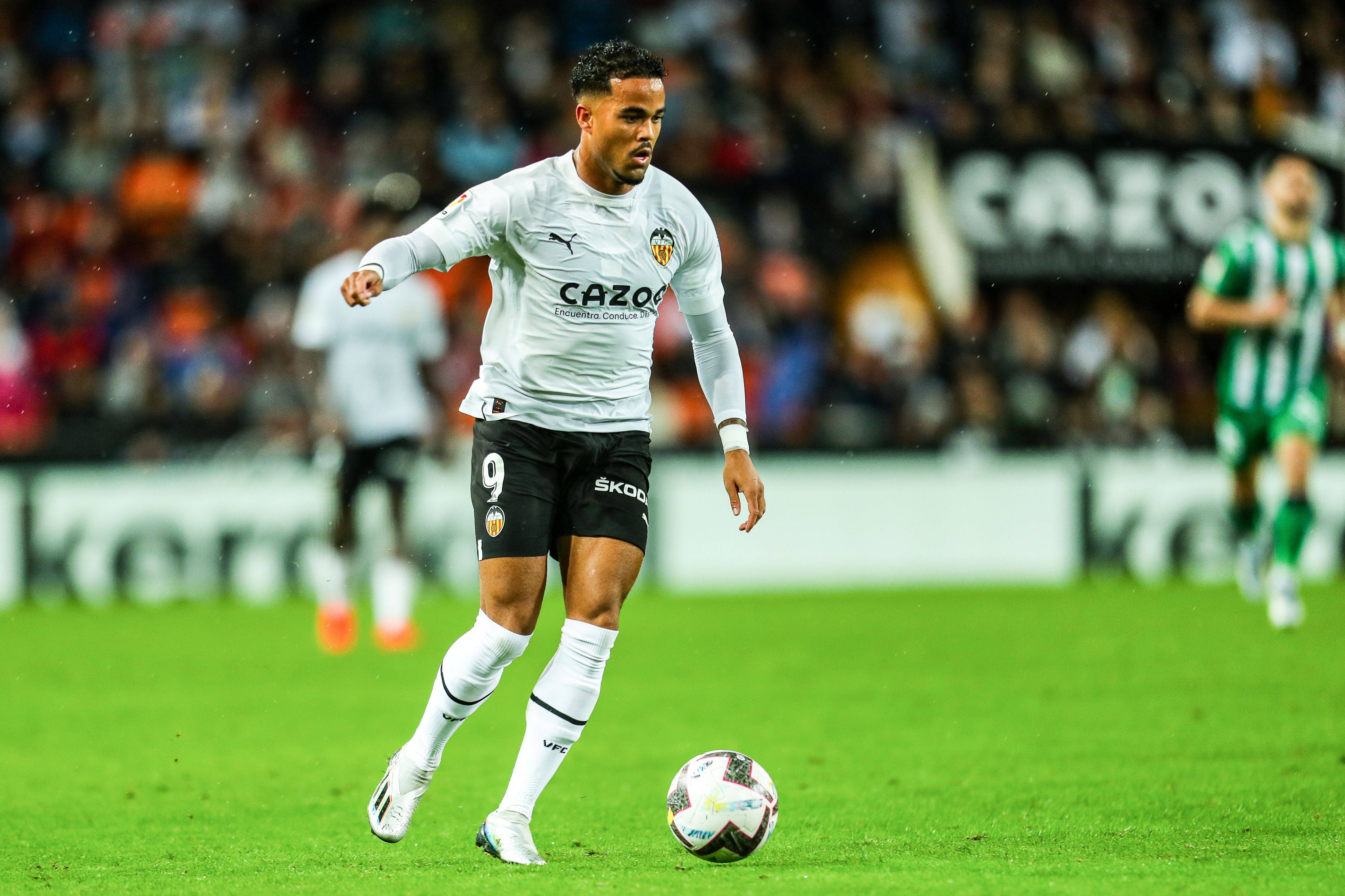 竞技宝APP冲刺阶段西甲焦点战，广东宏远豪取连胜，态度坚定，资深球员宣示担当的简单介绍