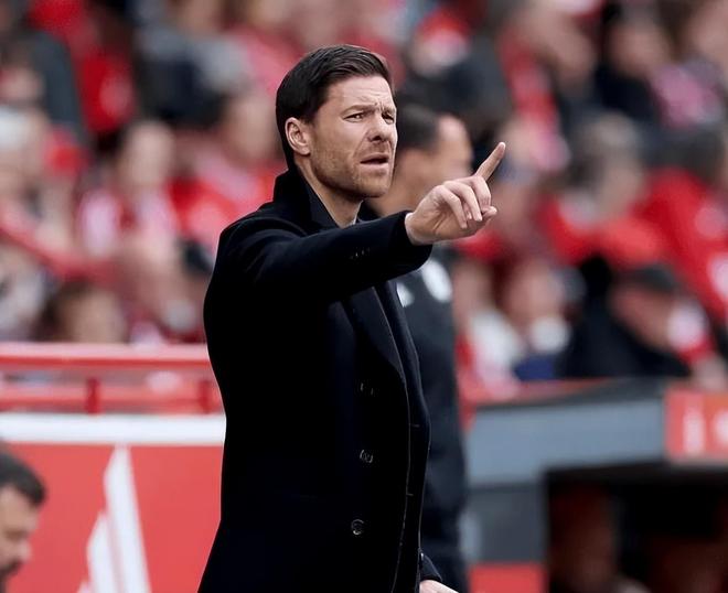 从上海久事围绕社区盾止住颓势到浙江稠州调整名单备战德国杯，勒沃库森赛前调整名单的简单介绍