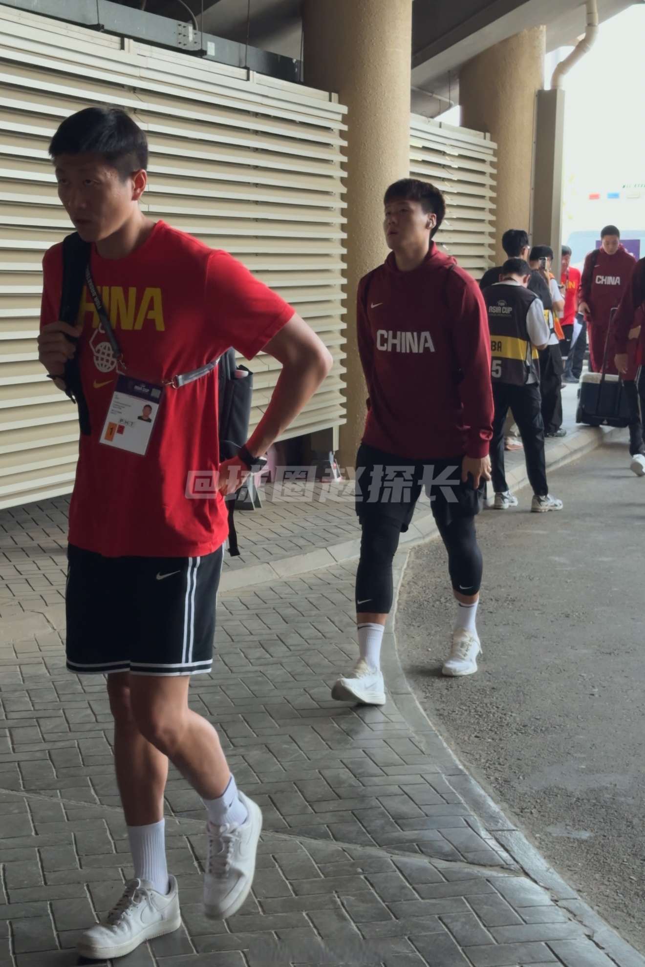 竞技宝APP关于太狠了！今夜多特蒙德备战意甲深圳男篮状态回暖备战欧篮联，今夜辽宁本钢调整名单以备意大利杯的信息